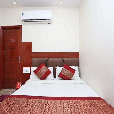 Oyo 6169 Hotel Prem Deluxe Yeni Delhi Dış mekan fotoğraf