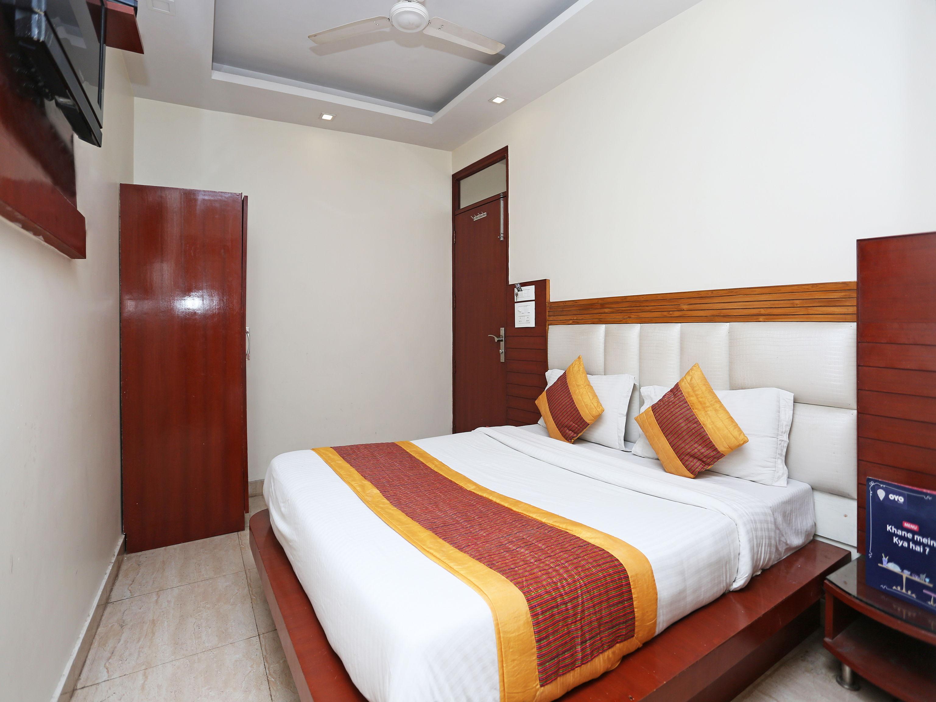 Oyo 6169 Hotel Prem Deluxe Yeni Delhi Dış mekan fotoğraf